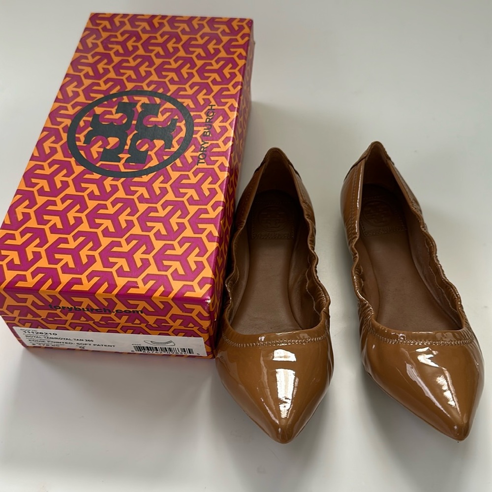 Tory Burch Eddie Pointed Patent Royal Tan Camel Size 9